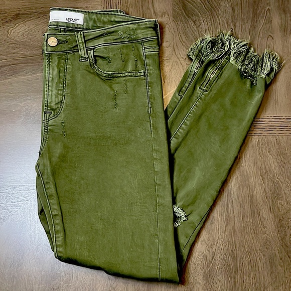 Vervet Army Green Distressed Jeans - Picture 1 of 13
